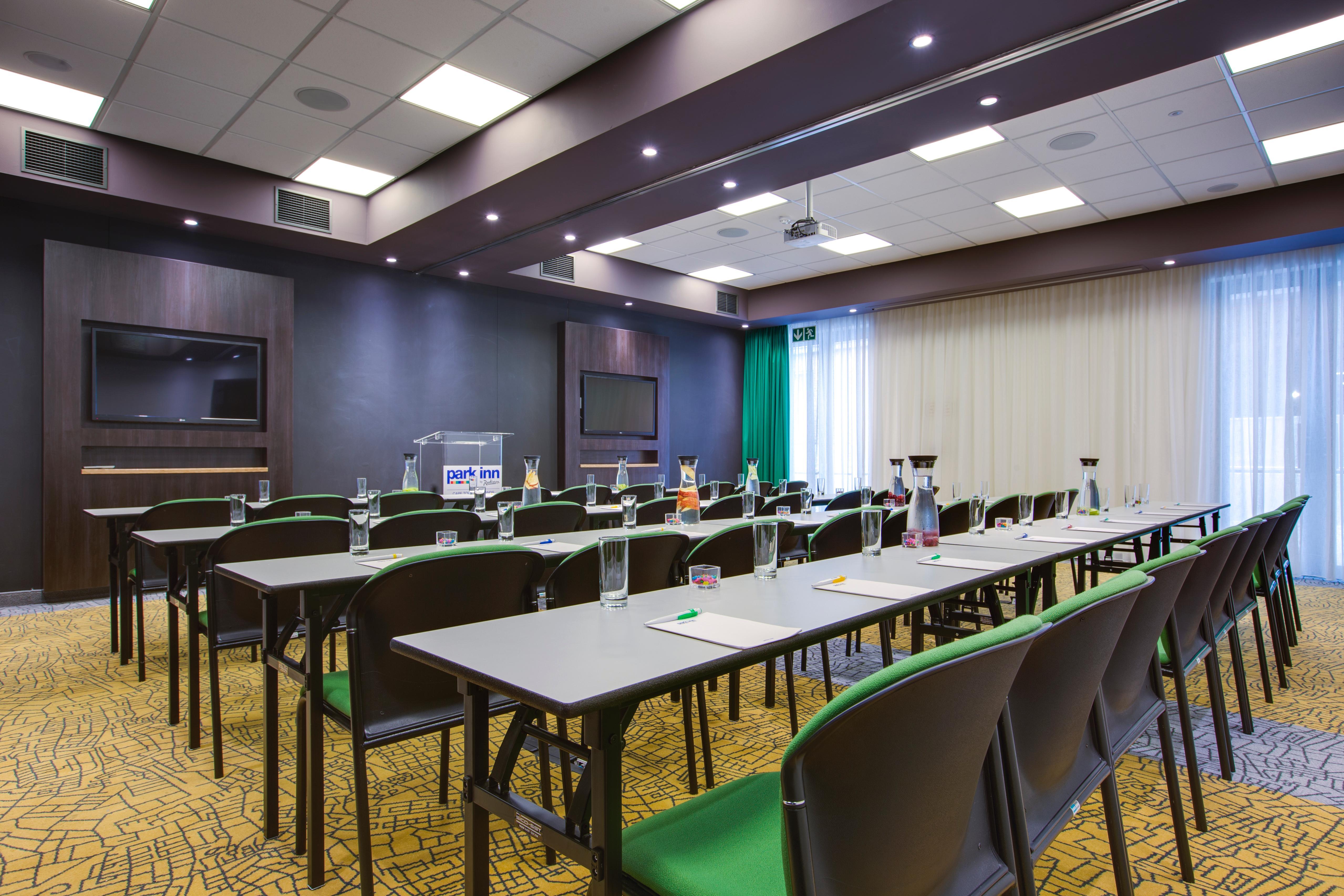 Park Inn By Radisson Cape Town Newlands Экстерьер фото
